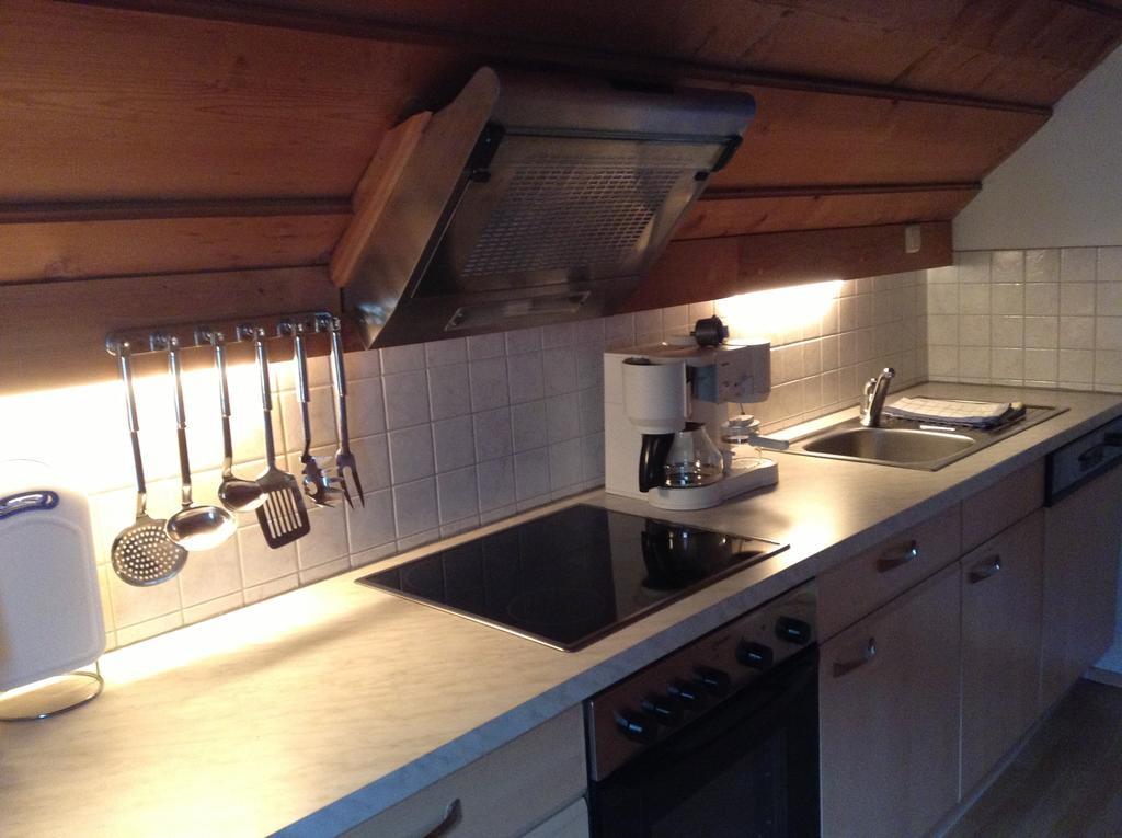 Appartements Direkt Am See غروندلسي الغرفة الصورة